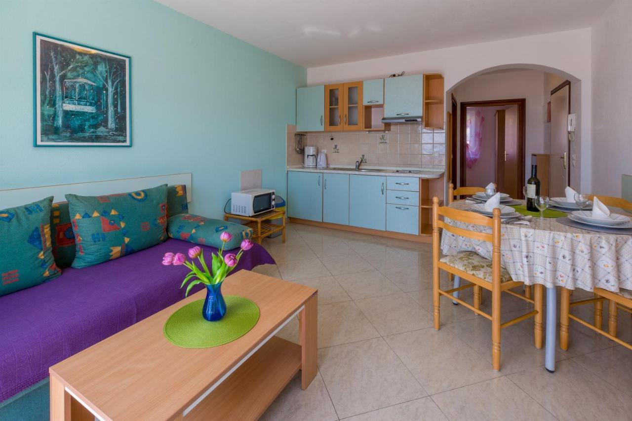 Apartments Vanessa Dramalj Εξωτερικό φωτογραφία