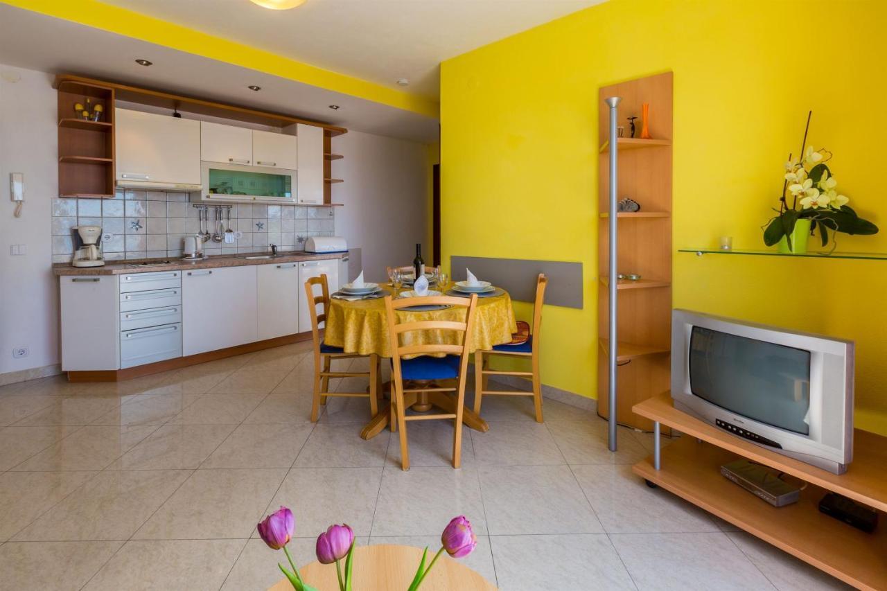 Apartments Vanessa Dramalj Εξωτερικό φωτογραφία