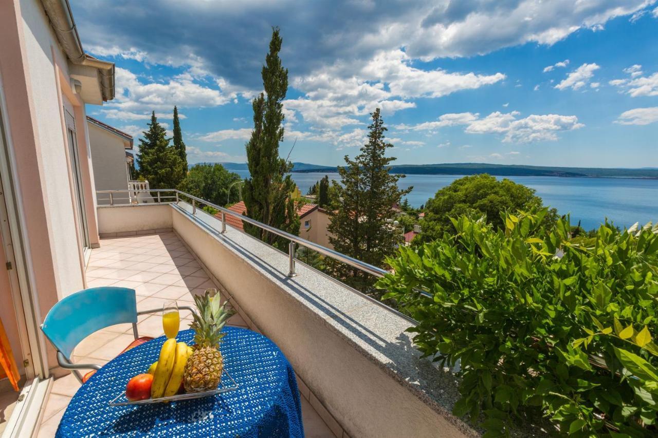Apartments Vanessa Dramalj Εξωτερικό φωτογραφία