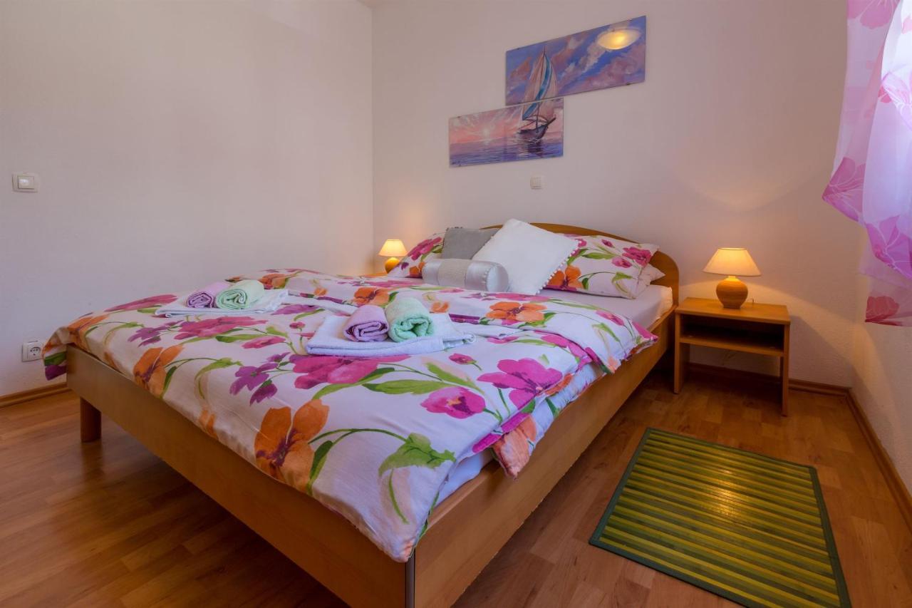 Apartments Vanessa Dramalj Εξωτερικό φωτογραφία
