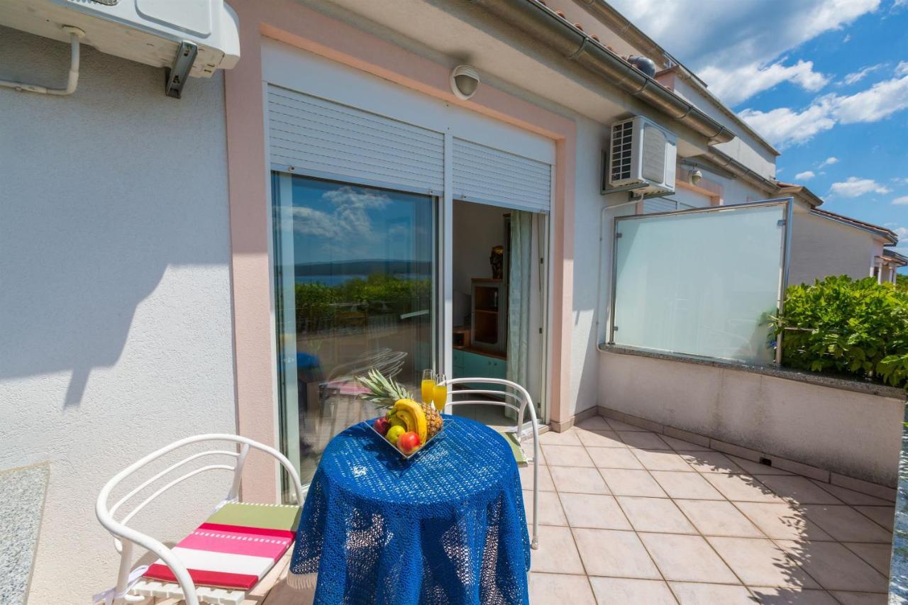 Apartments Vanessa Dramalj Εξωτερικό φωτογραφία