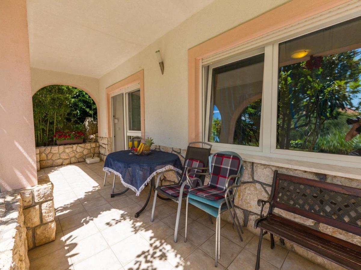 Apartments Vanessa Dramalj Εξωτερικό φωτογραφία