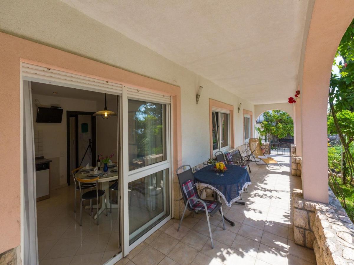 Apartments Vanessa Dramalj Εξωτερικό φωτογραφία