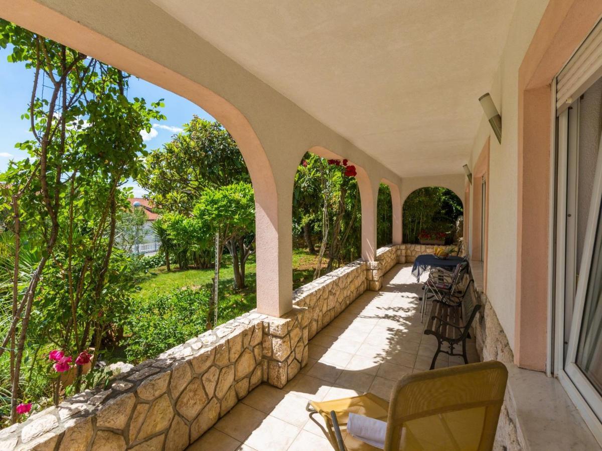 Apartments Vanessa Dramalj Εξωτερικό φωτογραφία
